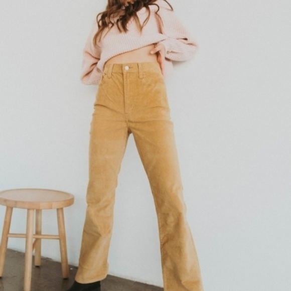 Levi's Ribcage Bootcut Boot Cut Corduroy Pants - Picture 3 of 7